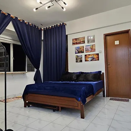 Homestay Mahligai View Near Masjid Shah Alam, Uitm Shah Alam, I-City, Stadium Shah Alam, Sacc, Pkns, Idcc, Msu, 17 Min Kuala Lumpur & Klang, Max 10 People, Free Food, Snooker, Pingpong, Indoor Games, Swimming Pool, Fast Wifi Exterior photo